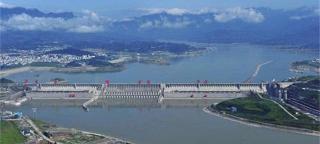 三峡大坝投资多少钱（当年的三峡大坝总投资2千亿元）