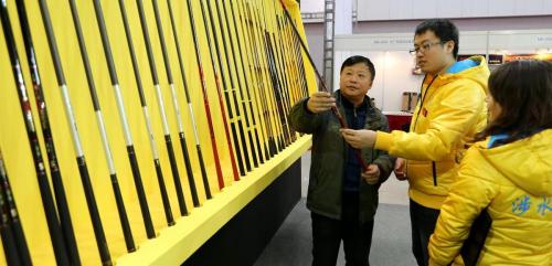 钓鱼杆大全价格图片及价格（百元级别）