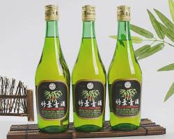 青酒52度價(jià)格表及圖片(此酒一度被認(rèn)為是飲料)
