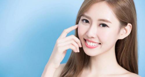 牙齿美白多少钱（美白牙齿会有伤害吗）