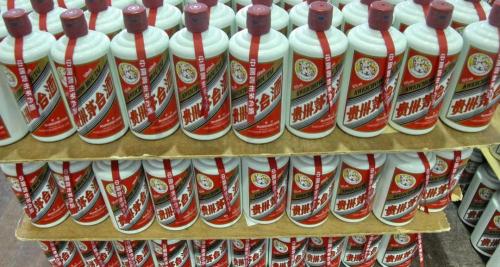 茅台镇荷花酒53度多少钱一瓶（7成收入靠茅五）