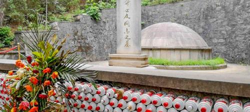 上将工资多少钱一个月（许世友退休后工资缩水）