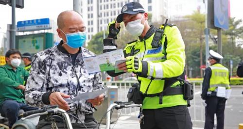 交警扣三轮车交多少钱（电动车）