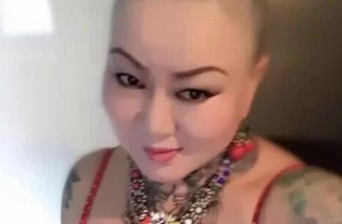 直播送跑車多少錢（2019年浙江一女富婆公開征婚）