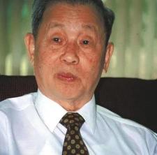 红牛一瓶多少钱（靠一罐红牛成为泰国首富）