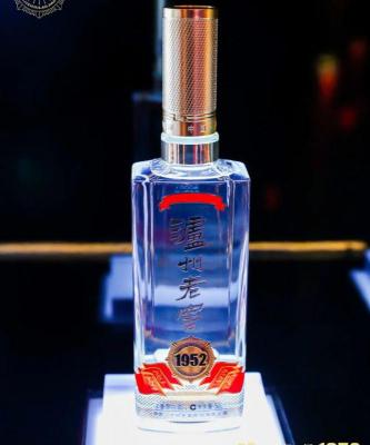 45度五粮液多少钱一瓶（新品泸州老窖1952上市）
