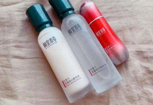 友肌一套多少钱（国货水乳哪家强）