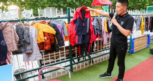 农村开服装店要多少钱（农村大哥开服装店）