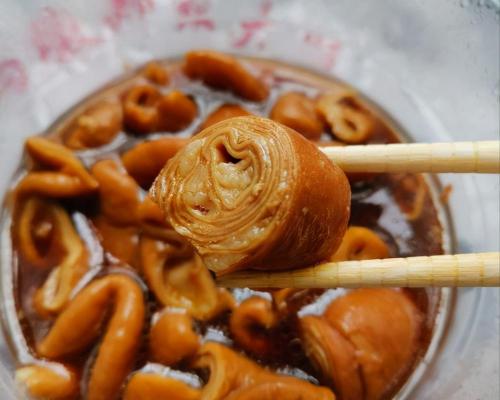生大肠多少钱一斤（无锡大姐卖卤大肠）