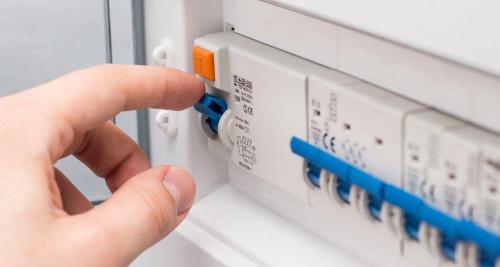 衛生間裝修多少錢一平米（家裝水電改造大概需要多少錢）