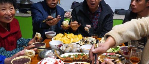 五粮液最便宜的多少钱一瓶（四川人约酒）
