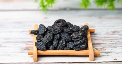 黑加侖多少錢一斤（黑加侖不是葡萄）