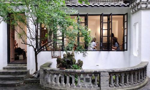 紫薇樹(shù)多少錢(qián)一棵（家里有院子）