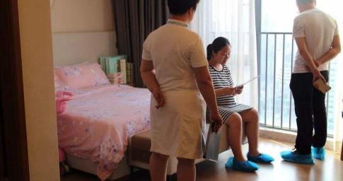 高级月子中心多少钱（产妇花10万住高级月子中心）