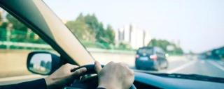 新能源汽车充电一次多少钱（油价上涨）
