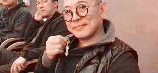 真正的天珠多少钱一颗（李连杰脖中挂九眼天珠）