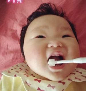 牙齿间隙保持器多少钱（该死的蛀牙鬼打墙）