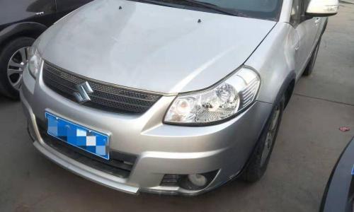 长安铃木sx4多少钱（2万多收了一辆铃木天语SX4）