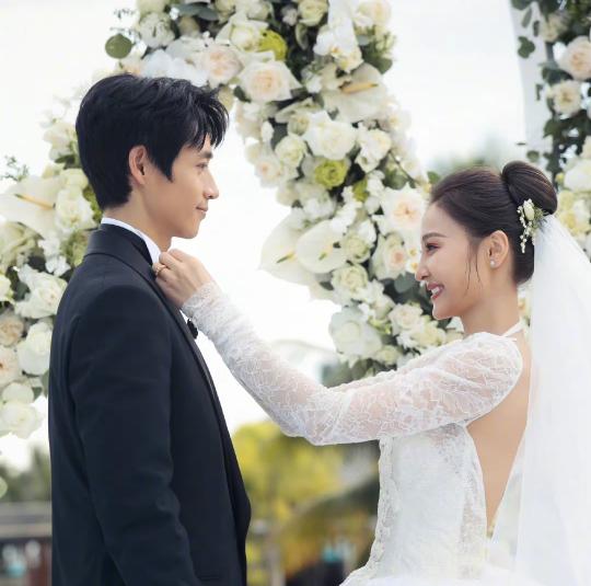 婚礼主持多少钱一场（要面子还是有真心）