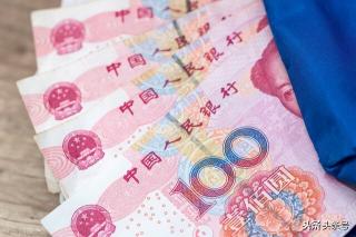 企业工人死后给多少钱（天津企业退休人员去世）