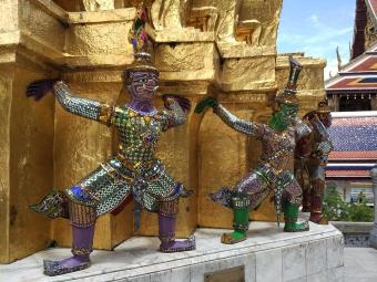 穷游英国旅游要多少钱（泰国中部7天四人游）