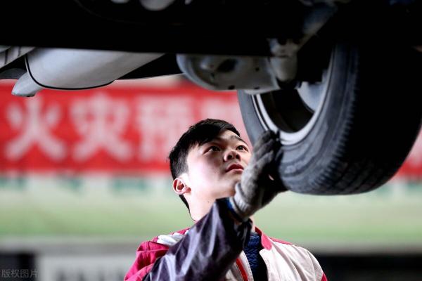 洗車店 多少錢（洗車店玩轉）