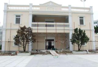 贴外墙砖多少钱一平方（自建房做外墙谁还用瓷砖）