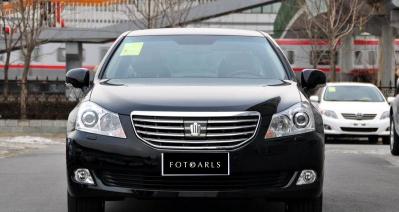 丰田v8多少钱（售价近90万）