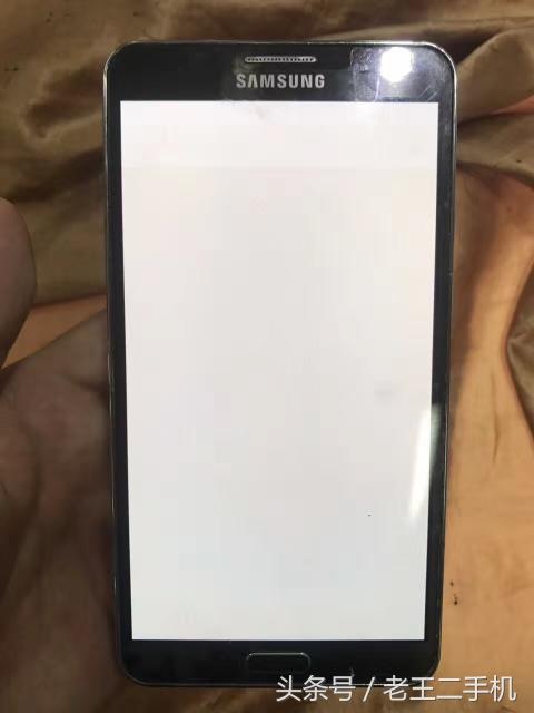 魅族mx5二手卖多少钱（500元左右的二手机）