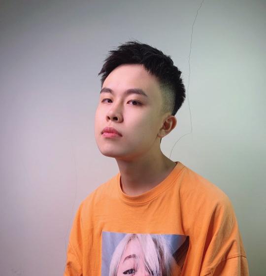 男生烫个中分多少钱（男生不要只会剪）