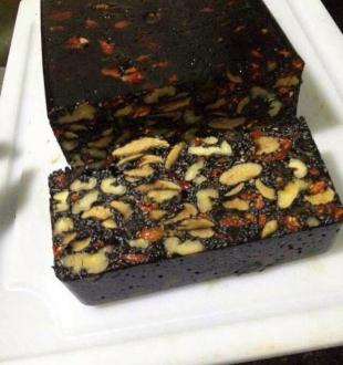 阿胶糕多少钱一盒500g（阿胶糕固元膏）