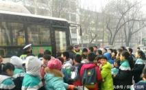 保定火车站到客运中心打车多少钱（保定火车站东西广场能乘哪些公交车）