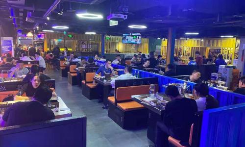 开一家自助烤肉店需要多少钱（想开麻辣烫店或者自助烧烤店是否有捷径可走）