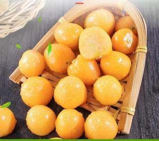 蛋黄果多少钱一斤（奇形怪状）