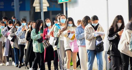 自考本科报名费多少钱（小自考是什么）