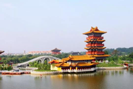 去开封玩两天大概需要花多少钱（看完旅游达人私藏的开封攻略）