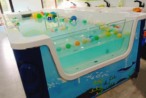 兒童游泳館需要投資多少錢（嬰幼兒游泳加盟）