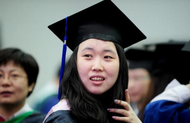 买个研究生学历多少钱（普通家庭供一名研究生）
