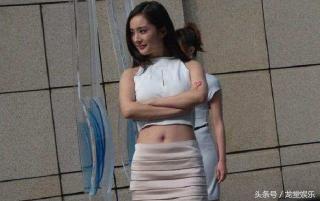 鹿晗一场演唱会能赚多少钱（明星经典瞬间）