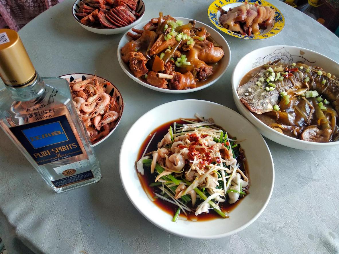 熟牛肉多少钱一斤2017（请朋友在家吃饭）