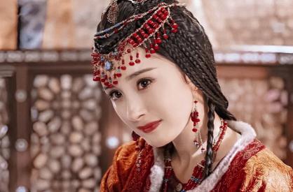 杨幂干一次多少钱（杨幂离婚3年公司估值50亿）