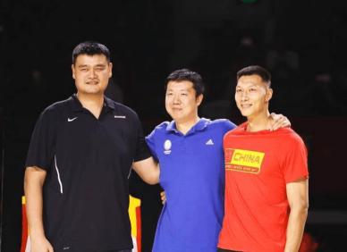 姚明一年收入有多少钱（中国球员谁在NBA赚钱最多）
