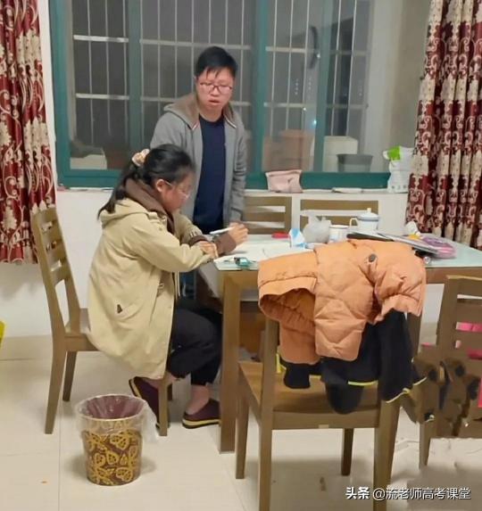 辅导小学生作业多少钱（宝爸咆哮式辅导作业）