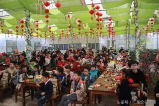 品华居月饼多少钱（玉林日报小记者团2017秋季期结业啦）