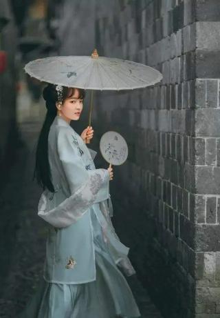 花源秀多少钱一盒（精选诗词）