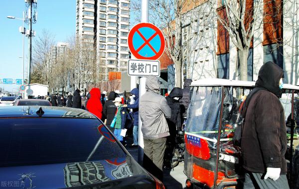 電動三輪車的價格（雅迪）
