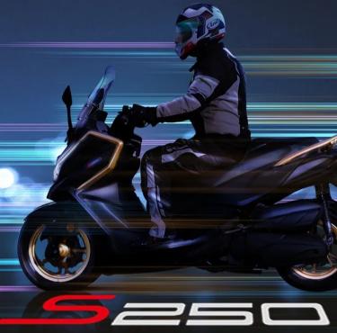 预售价格和实际价格一样吗（赛科龙RT2和光阳S250有什么不同）