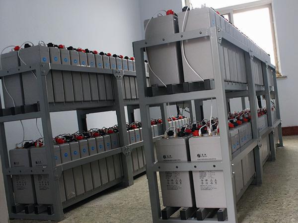 蓄電池傳感器多少錢（機(jī)房智能化蓄電池監(jiān)控系統(tǒng)平臺(tái)）