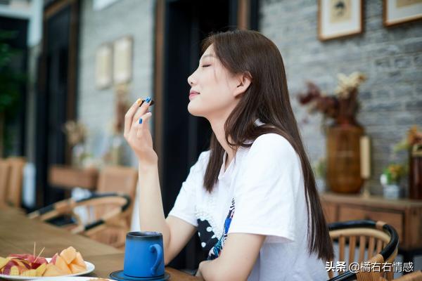 颜如玉排毒膏多少钱（一个女人过得好不好）