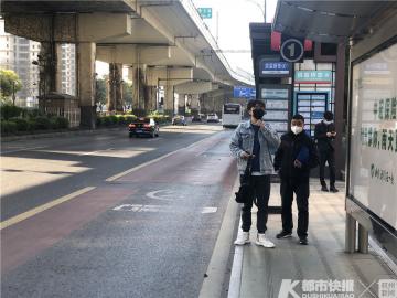 杭州公交车投币多少钱（今天上午早高峰公交地铁免费）